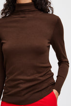 Indlæs billede til gallerivisning B. Young - Pimba1 rollneck - Chicory coffee