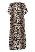 Indlæs billede til gallerivisning Caroline SS Dress 2525 - leopard