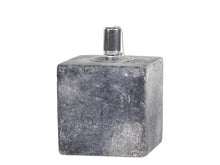Indlæs billede til gallerivisning Chic Antique - Olielampe i cement - H20cm - antique kul