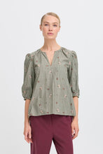 Indlæs billede til gallerivisning Byfelippa blouse, grape leaf mix