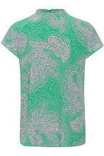Indlæs billede til gallerivisning Polly SS blouse fv. green/pink paisley