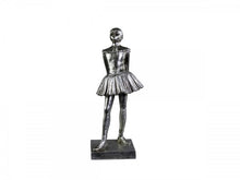 Indlæs billede til gallerivisning Chic Antique stående ballerina fv. sølv