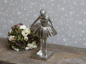 Chic Antique bukkende ballerina fv. sølv