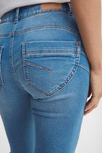 Indlæs billede til gallerivisning Fransa &quot;Pam2&quot; jeans i fv. sea blue denim
